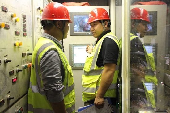 測量“尖兵”王西林:工程的精度不能有絲毫誤差 測量“尖兵”王西林:工程的精度不能有絲毫誤差