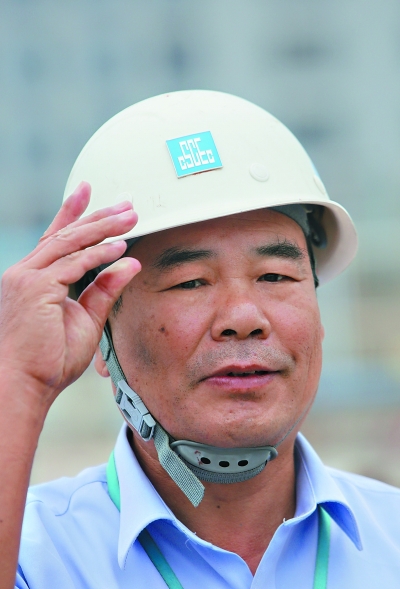 姚巖森 “最精準”測量工:測量誤差不到標準的1/4 姚巖森 “最精準”測量工:測量誤差不到標準的1/4