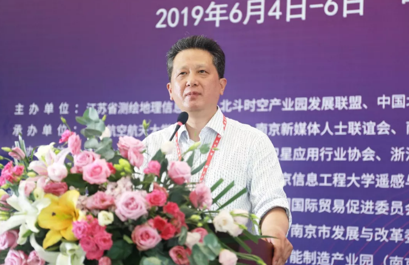 江蘇自媒體聯盟理事長 1831大數據創始人何春銀 江蘇自媒體聯盟理事長 1831大數據創始人何春銀